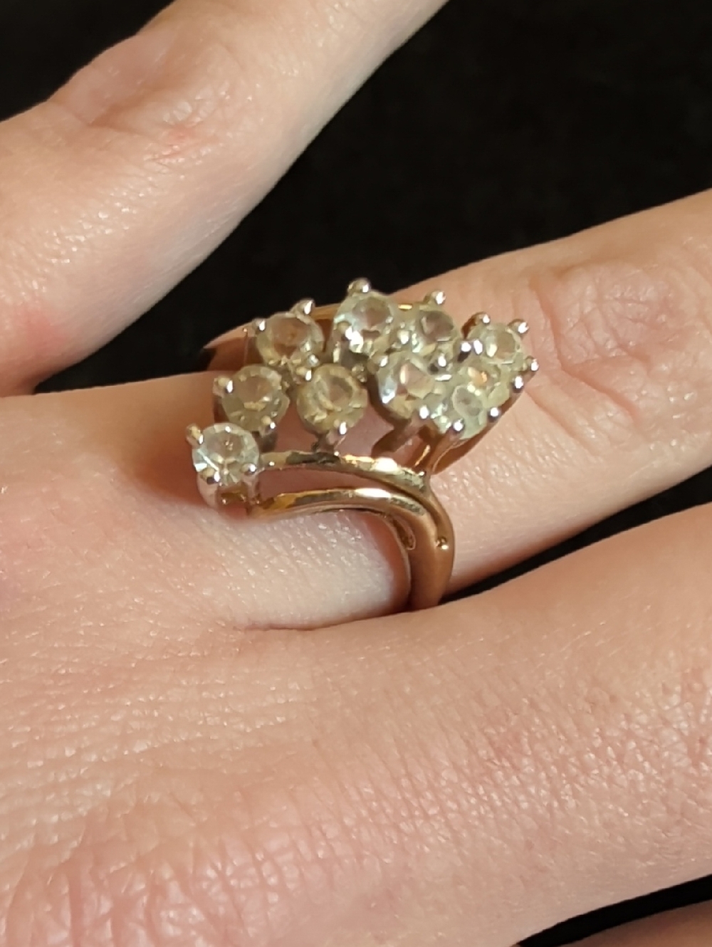 Elegant Crystal Cluster Ring - Clear Stones